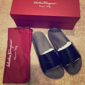 Ferragamo Men Sandals 8M Men US 9 Brand New